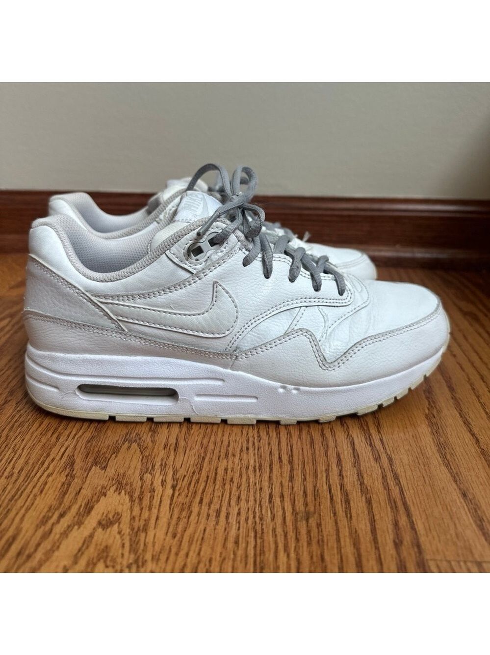 Nike Air Max 1 Shoes Size 5.5Y or 7 Womens 'White Grey'
